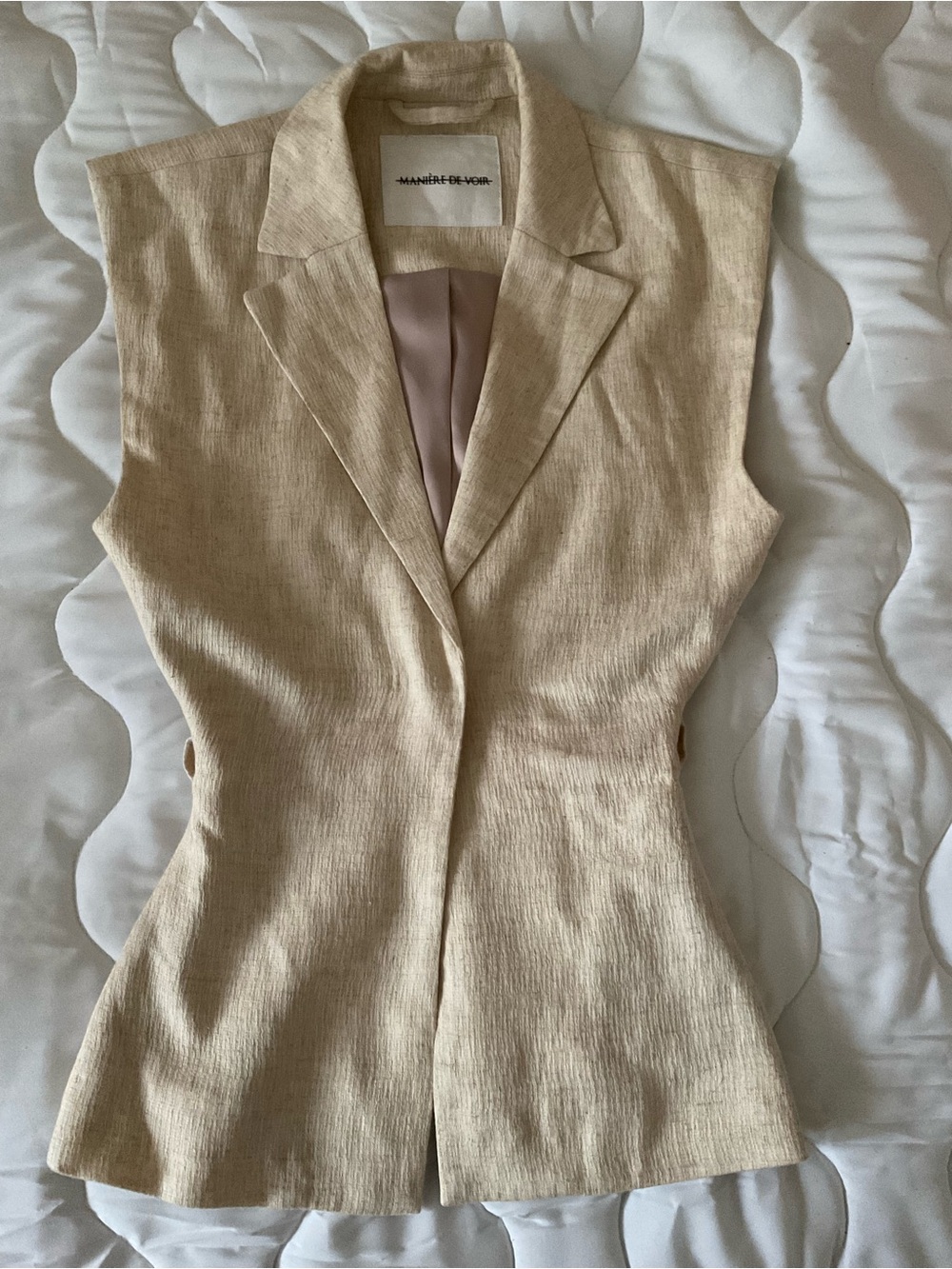 Maniere De Voir Beige Sleeveless Tailored Blazer